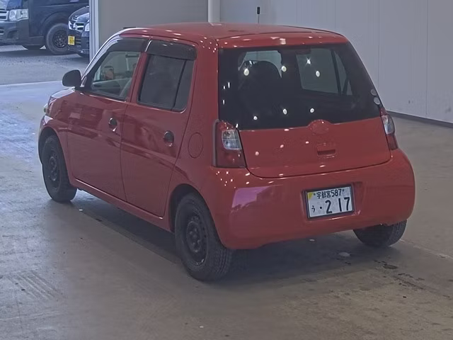 DAIHATSU ESSE