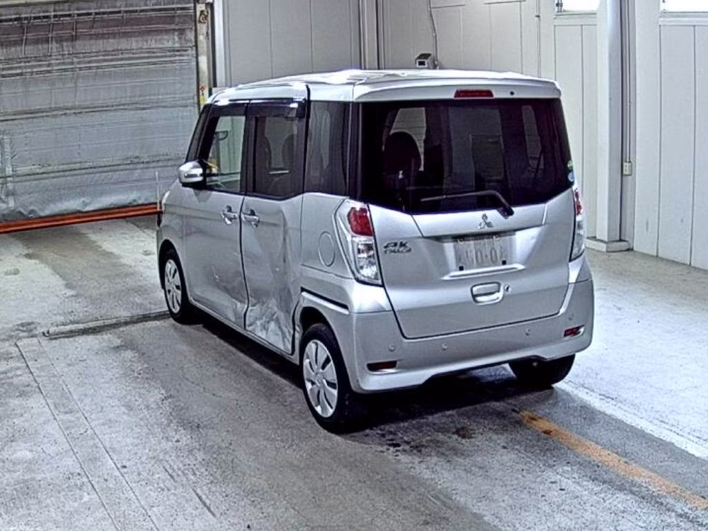 MITSUBISHI EK SPACE