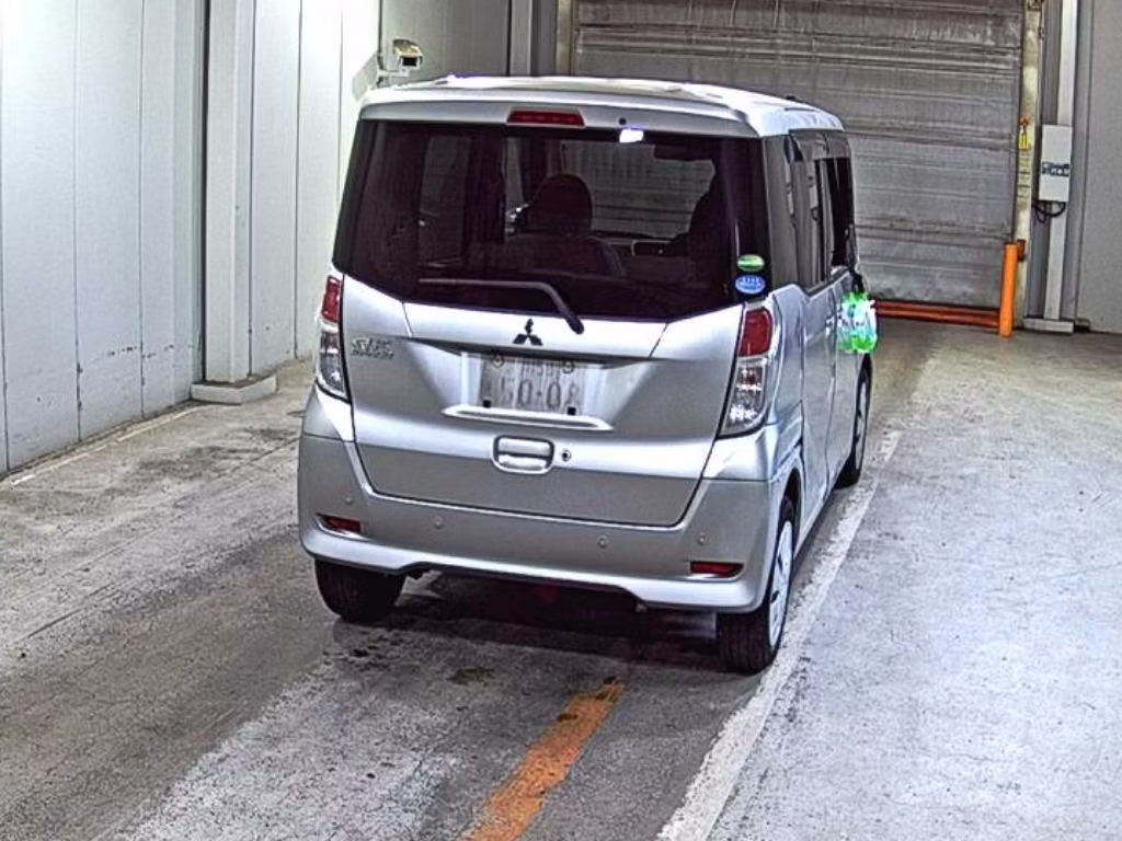 MITSUBISHI EK SPACE