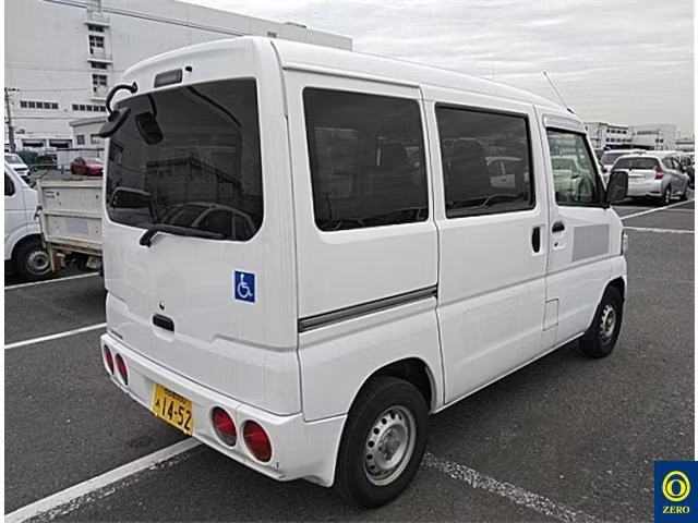 MITSUBISHI MINICAB
