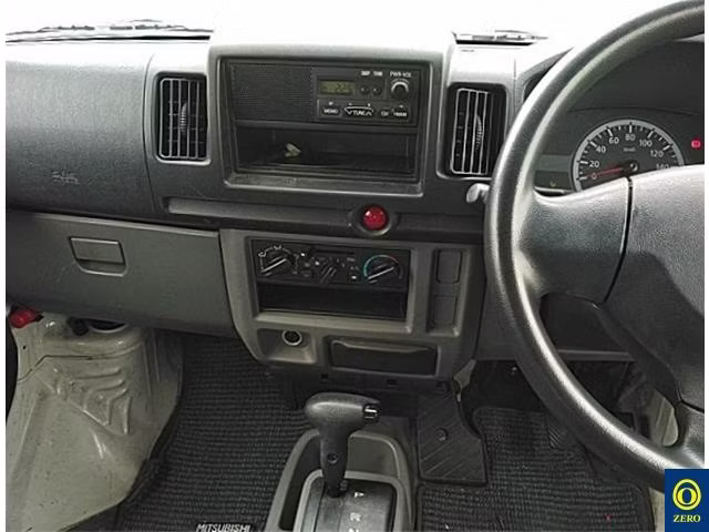 MITSUBISHI MINICAB