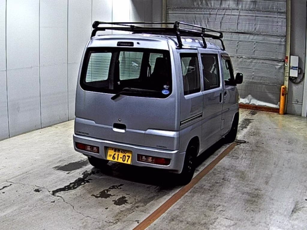 MITSUBISHI MINICAB