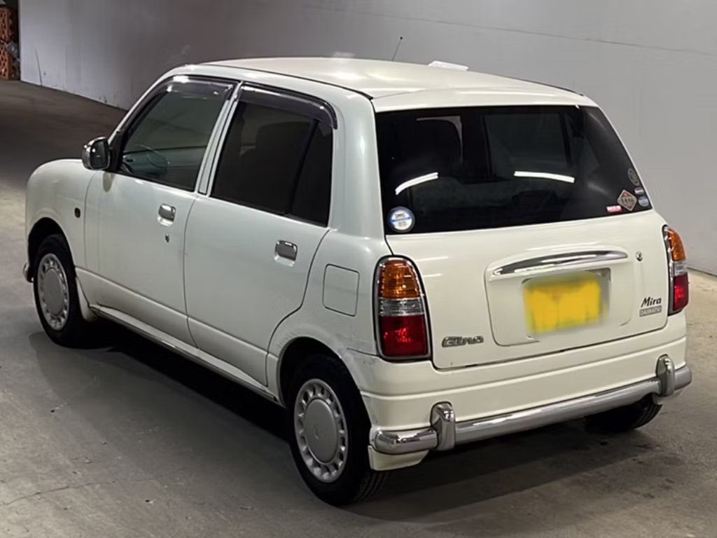 DAIHATSU MIRA GINO