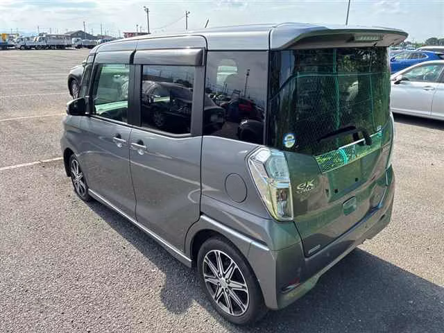 MITSUBISHI EK SPACE