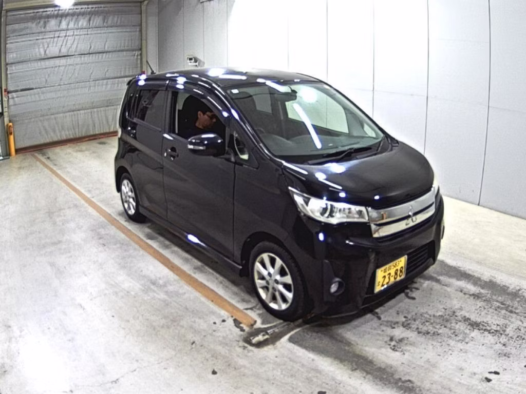 MITSUBISHI EK CUSTOM