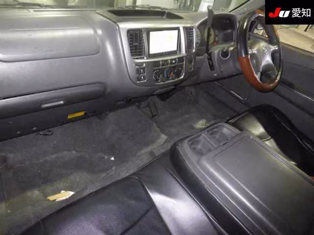 NISSAN CARAVAN