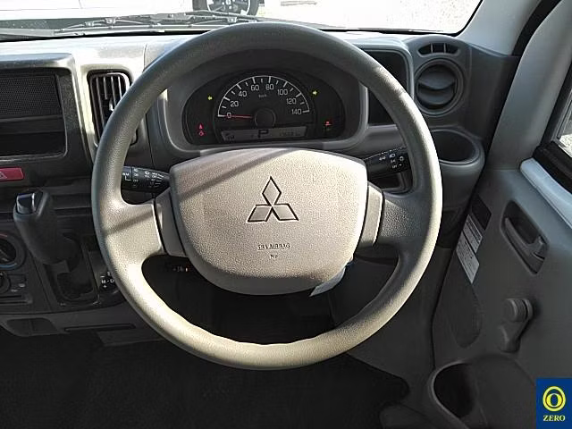 MITSUBISHI MINICAB