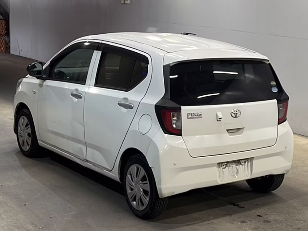 TOYOTA PIXIS EPOCH