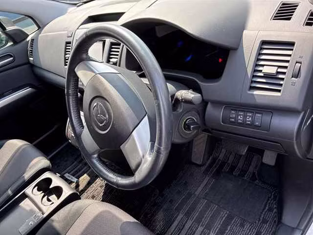 MAZDA MPV