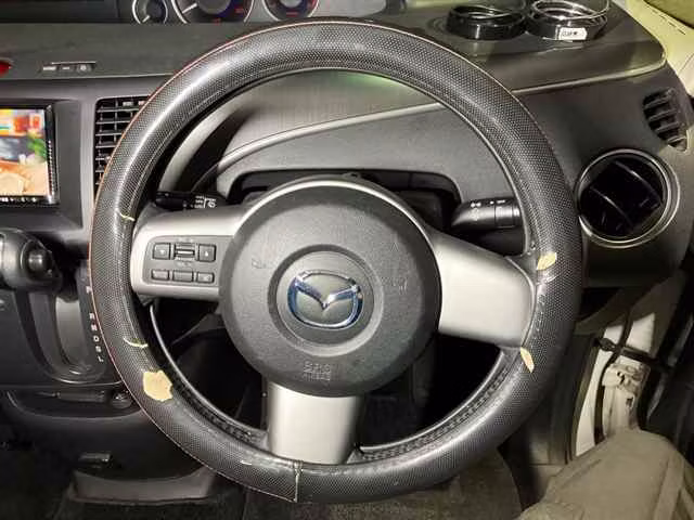 MAZDA BIANTE