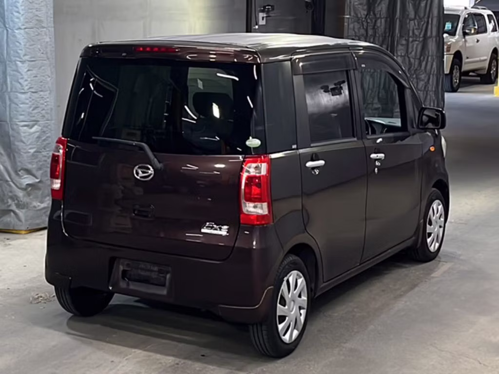 DAIHATSU TANTO EXE