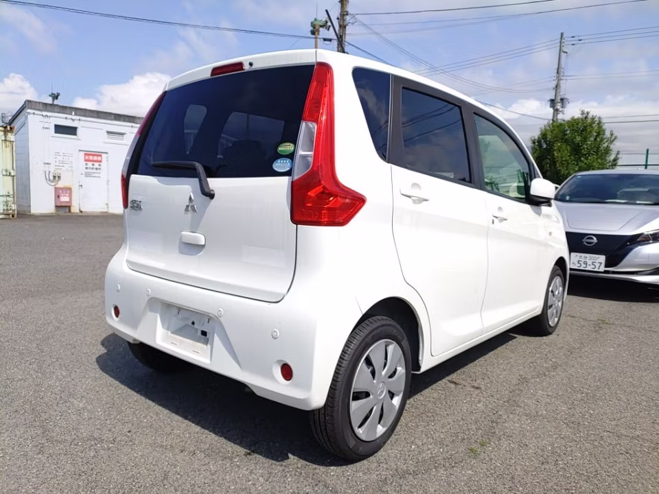 MITSUBISHI EK WAGON