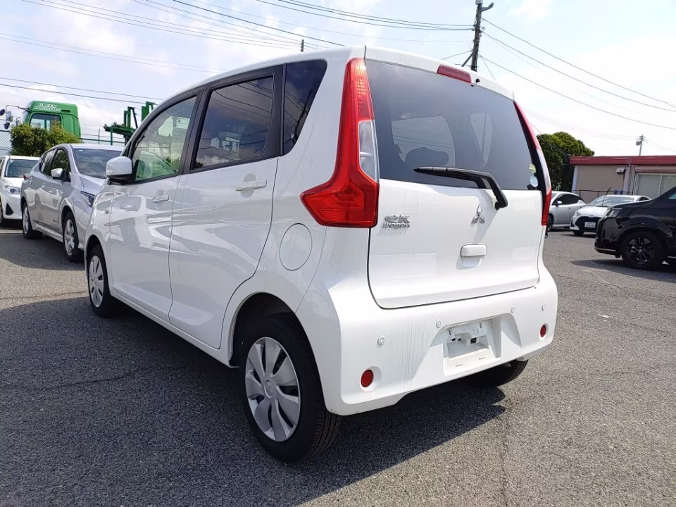 MITSUBISHI EK WAGON