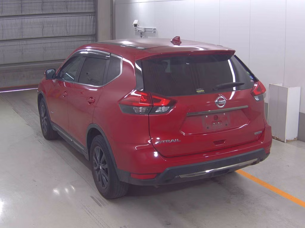 NISSAN X-TRAIL