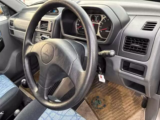 MITSUBISHI PAJERO MINI