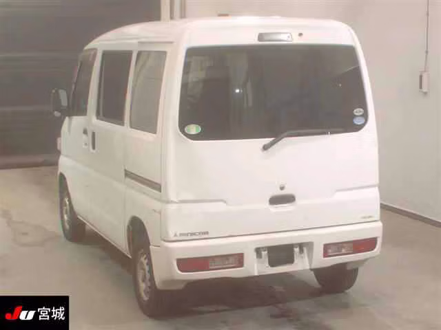 MITSUBISHI MINICAB