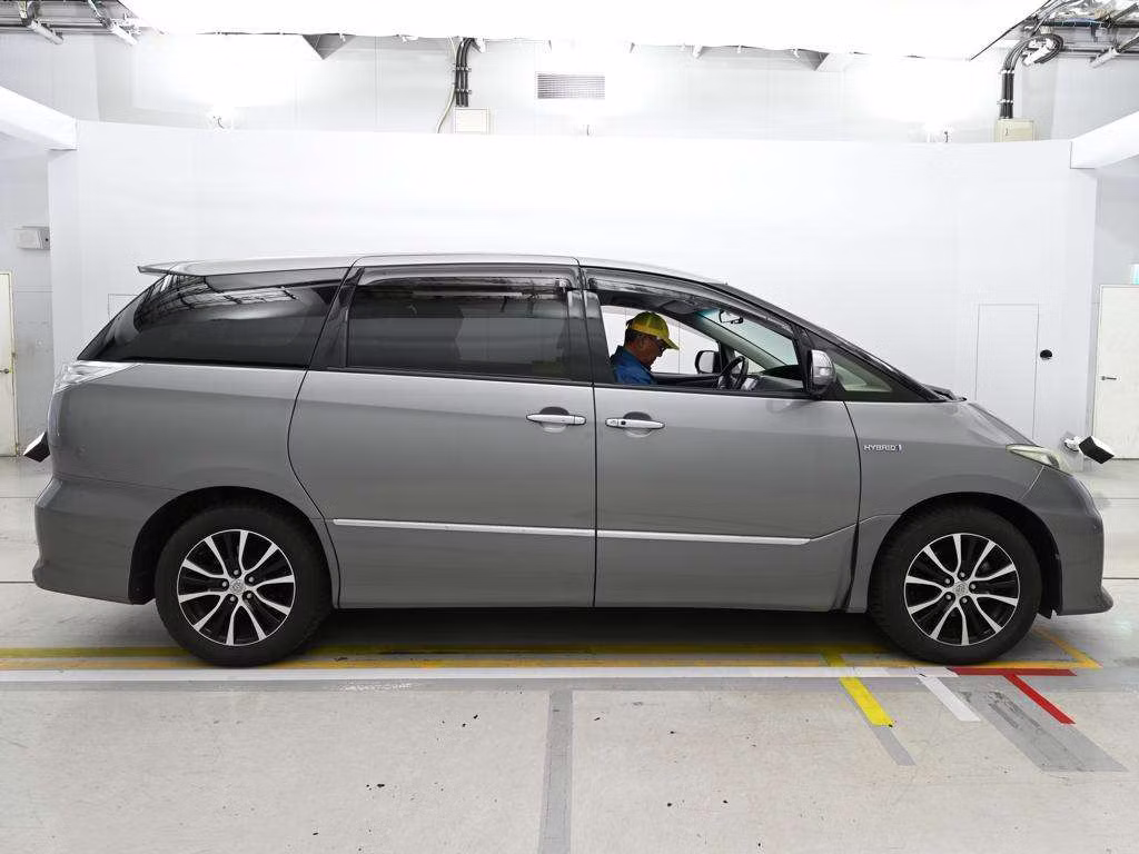 TOYOTA ESTIMA