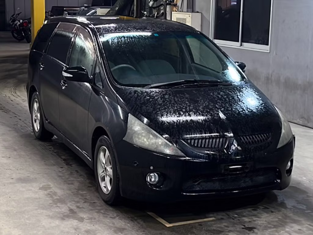 MITSUBISHI GRANDIS