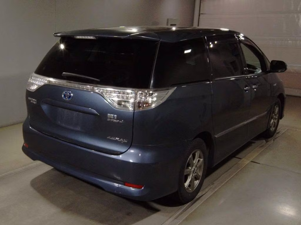 TOYOTA ESTIMA