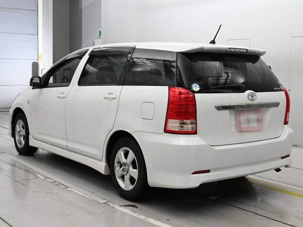 TOYOTA WISH