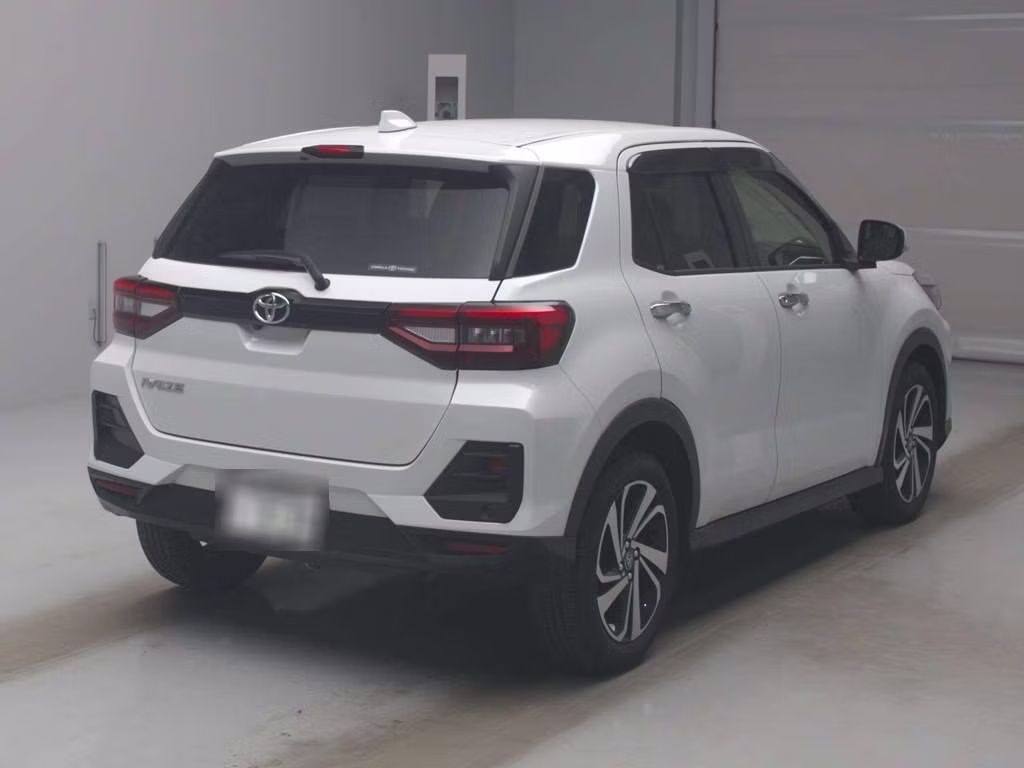 TOYOTA RAIZE