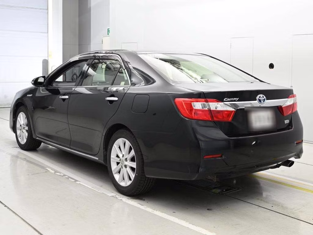 TOYOTA CAMRY
