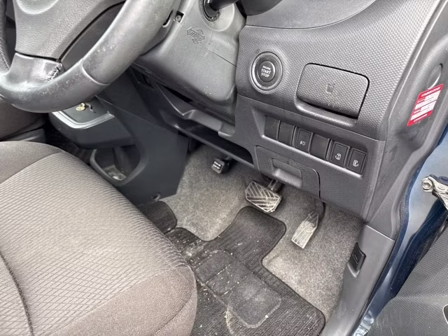 MITSUBISHI DELICA D:2
