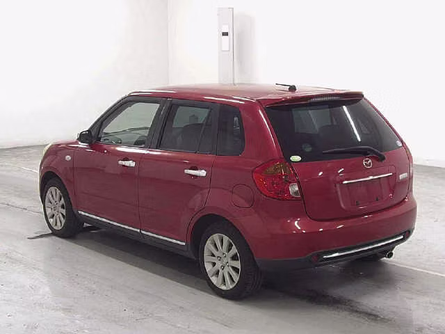 MAZDA VERISA