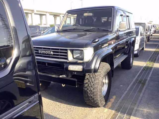 TOYOTA LAND CRUISER PRADO