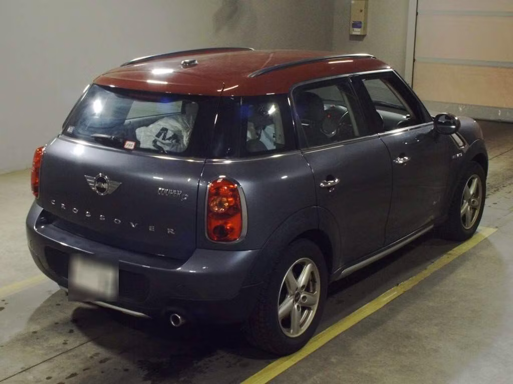 MINI CROSSOVER