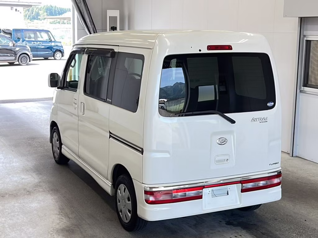 DAIHATSU ATRAI
