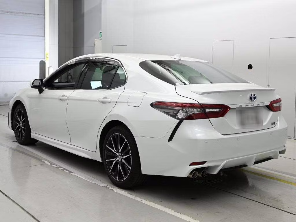 TOYOTA CAMRY