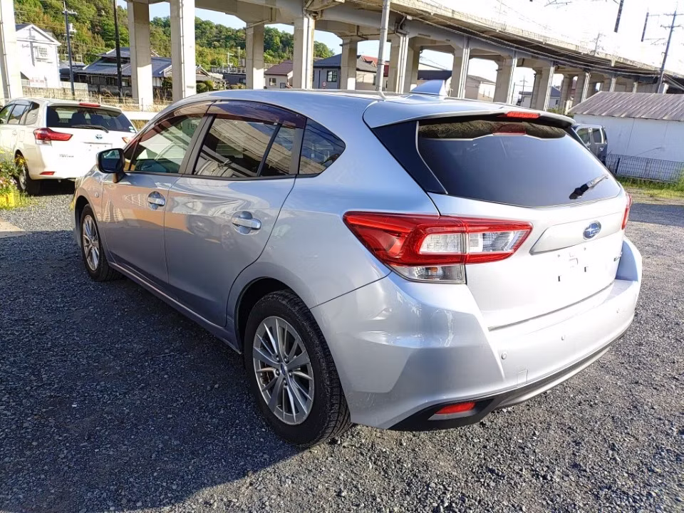 SUBARU IMPREZA