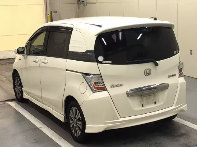 HONDA FREED