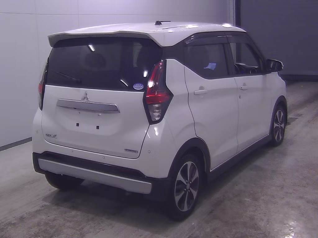 MITSUBISHI EK X