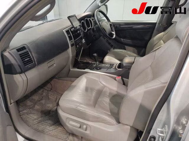 TOYOTA HILUX SURF