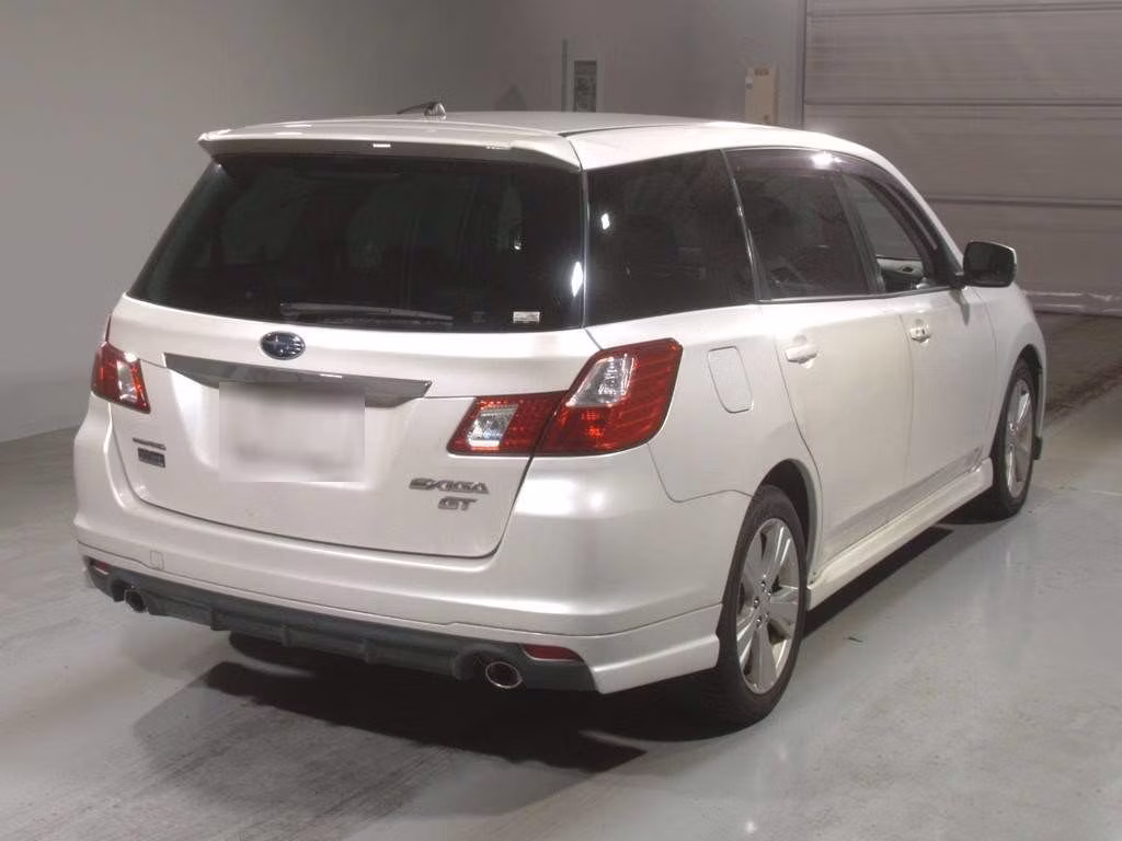SUBARU EXIGA