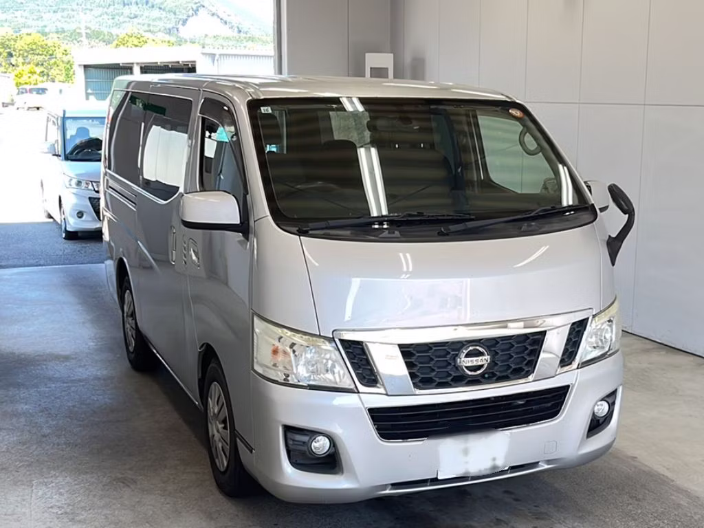 NISSAN NV350 CARAVAN