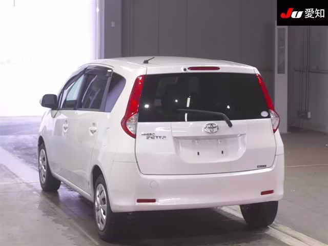 TOYOTA PASSO SETTE