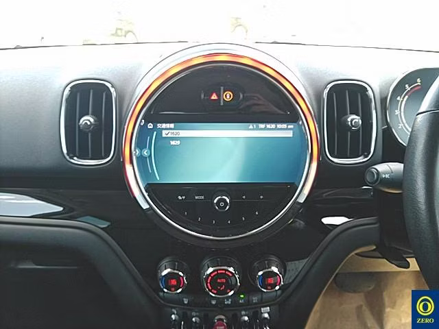 MINI CROSSOVER