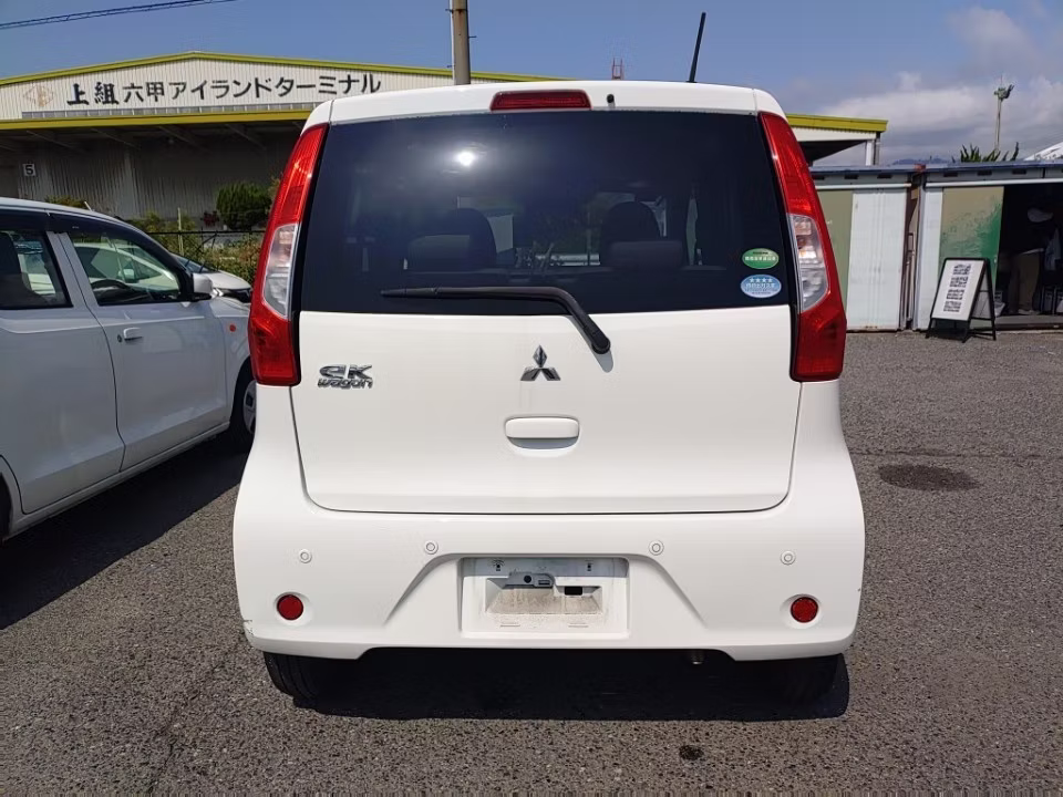 MITSUBISHI EK WAGON