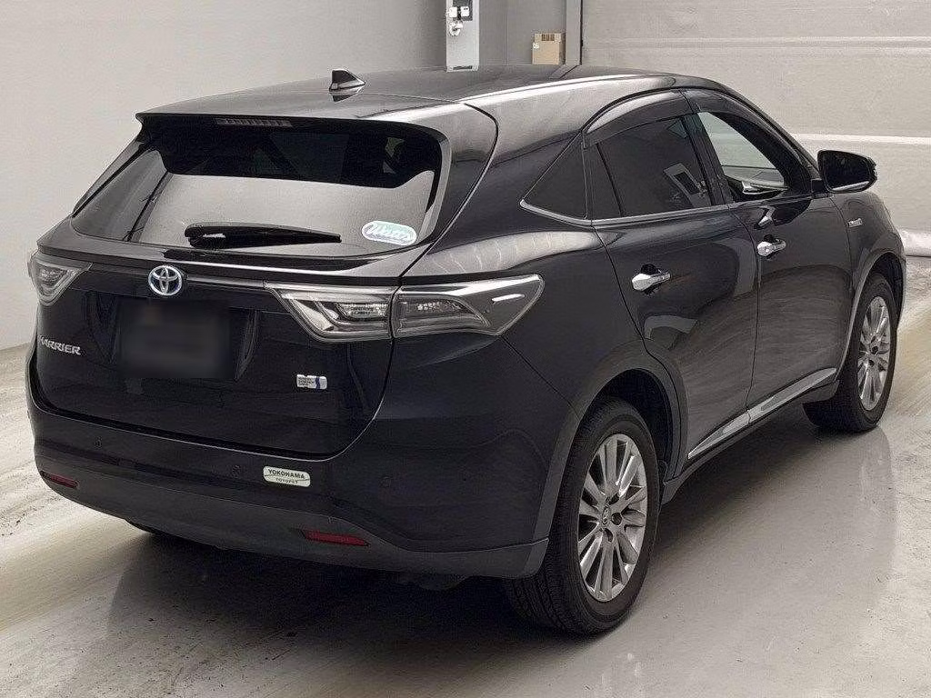 TOYOTA HARRIER