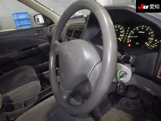TOYOTA CORONA PREMIO
