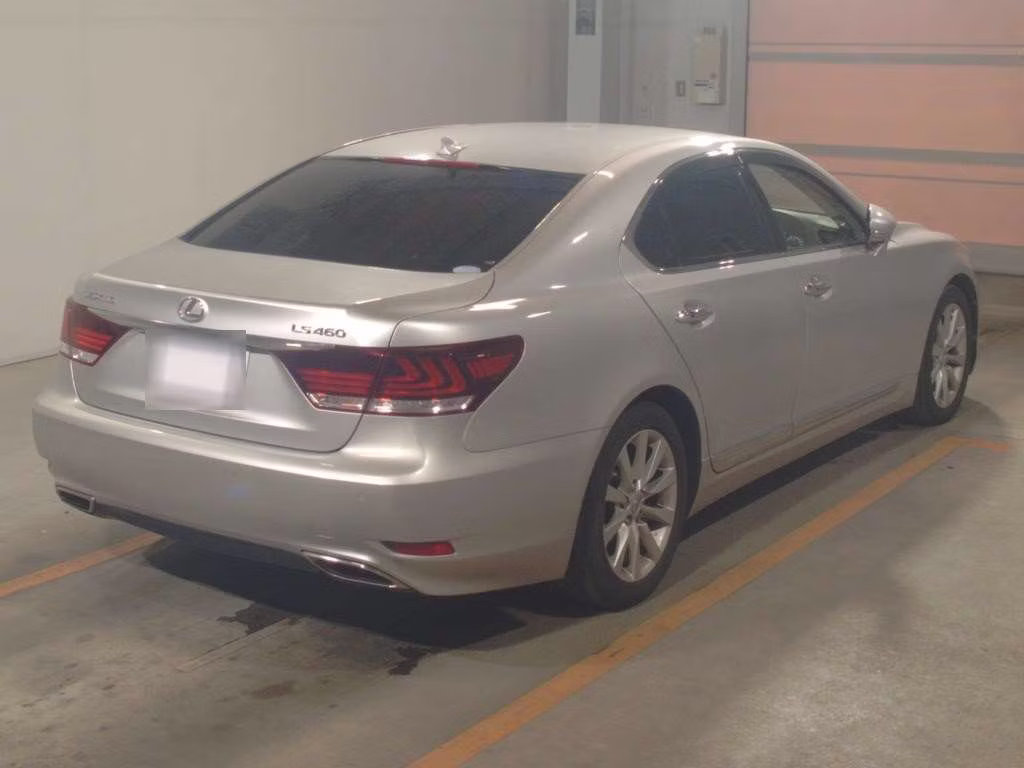 LEXUS LS460