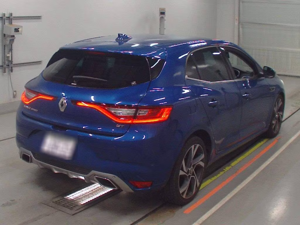 RENAULT MEGANE