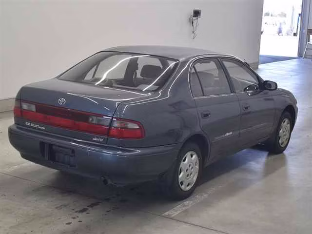 TOYOTA CORONA