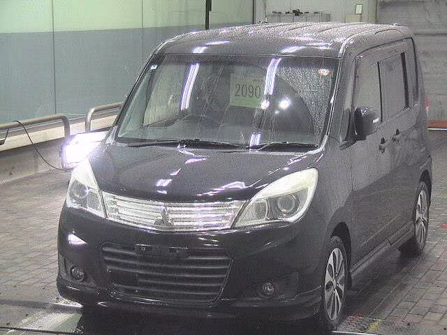 MITSUBISHI DELICA D:2