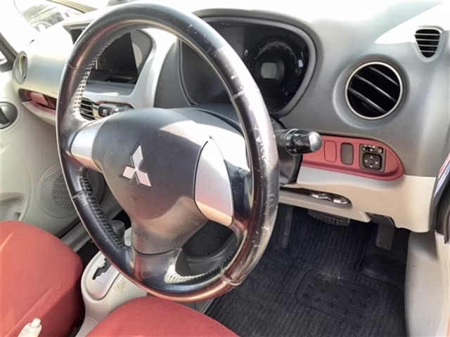 MITSUBISHI I