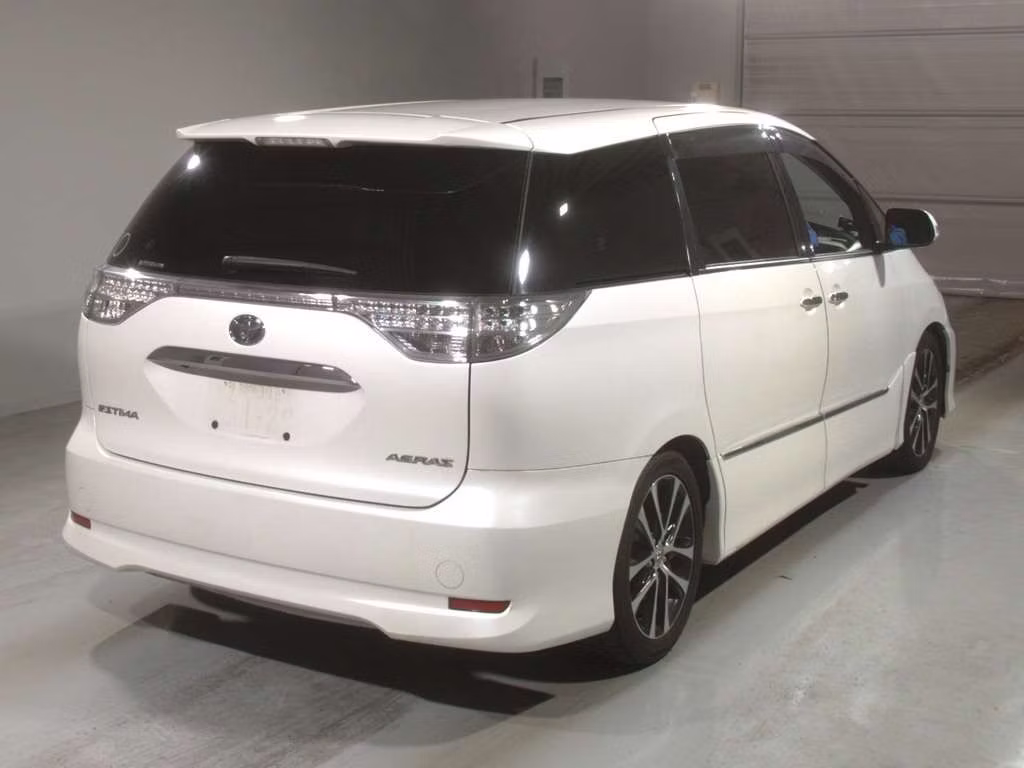 TOYOTA ESTIMA