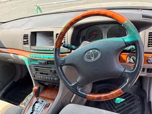 TOYOTA MARK II
